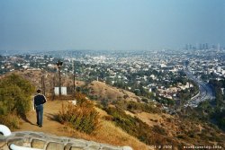 Ein weiterer Blick von den Hollywood Hills auf Downtown LA